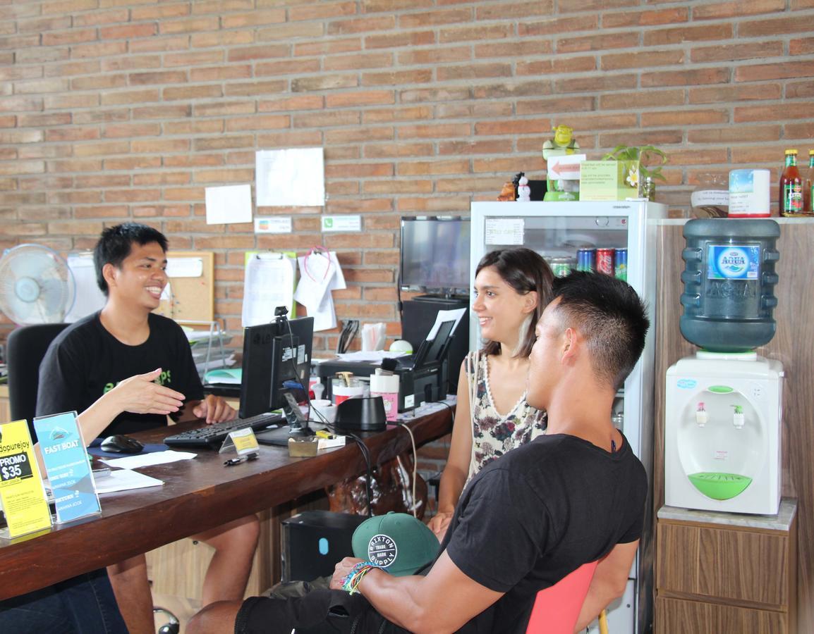 Bali Caps Hostel Кута Екстер'єр фото